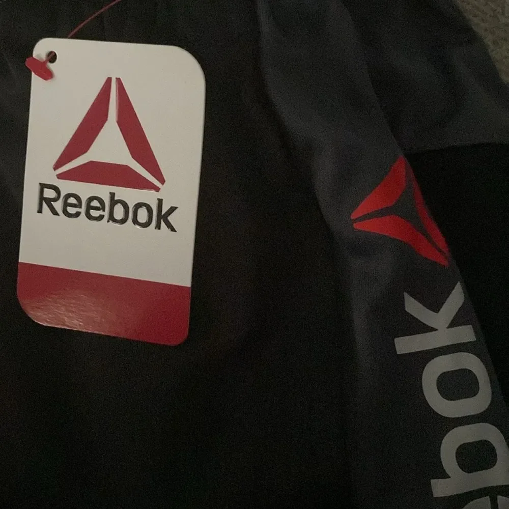 Reebok New Little Boys Amped Gray Black Training Shorts Active Workout XS 4/5